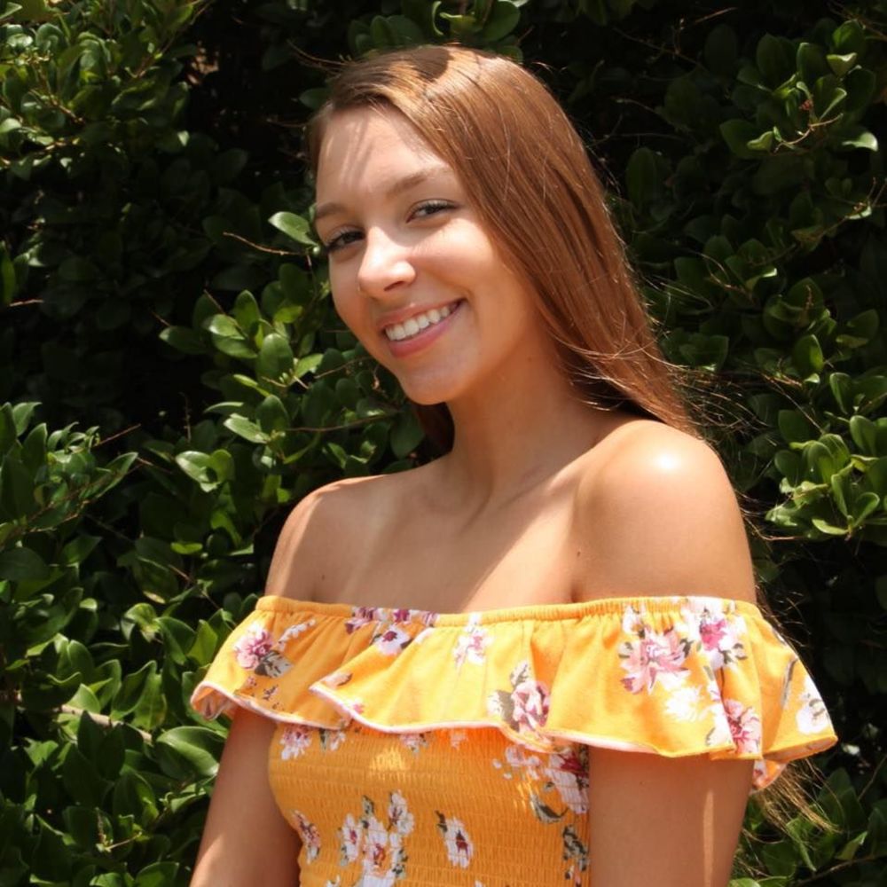 Meet your Posher, Alina